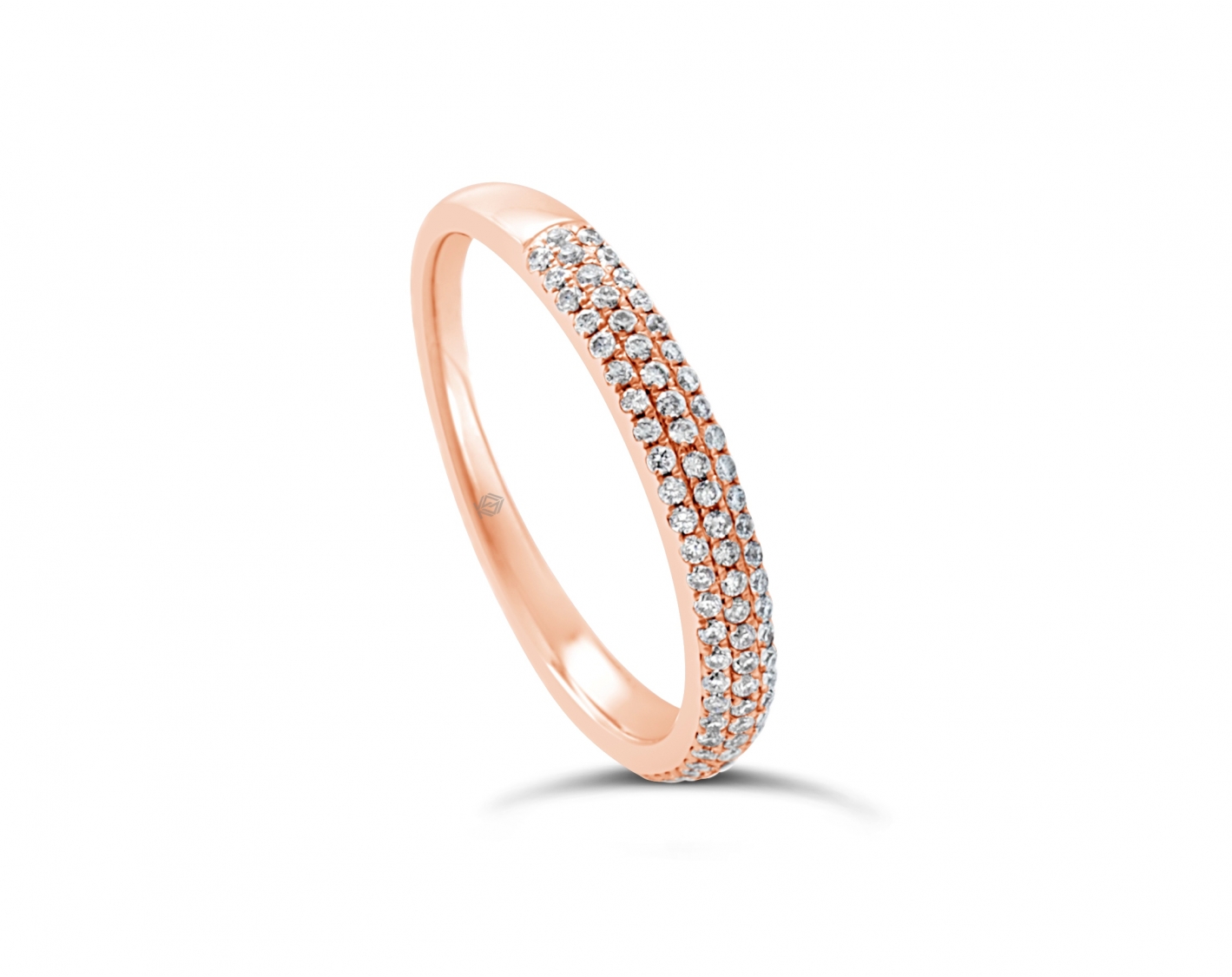 18k rose gold 3-row bombay half eternity round shaped diamond wedding ring Photos & images