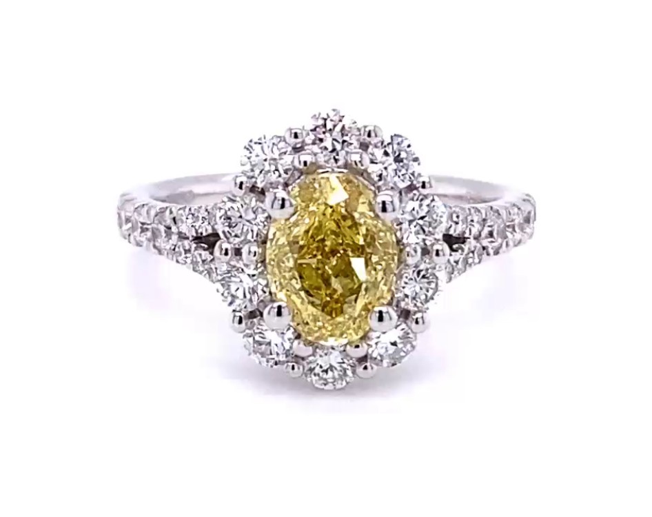18k white gold oval cut diamond bubble/floral halo engagement ring with semi split shank side diamonds in pave set with gia certified diamond 1,25ct fancy yellow vvs2 Photos & images