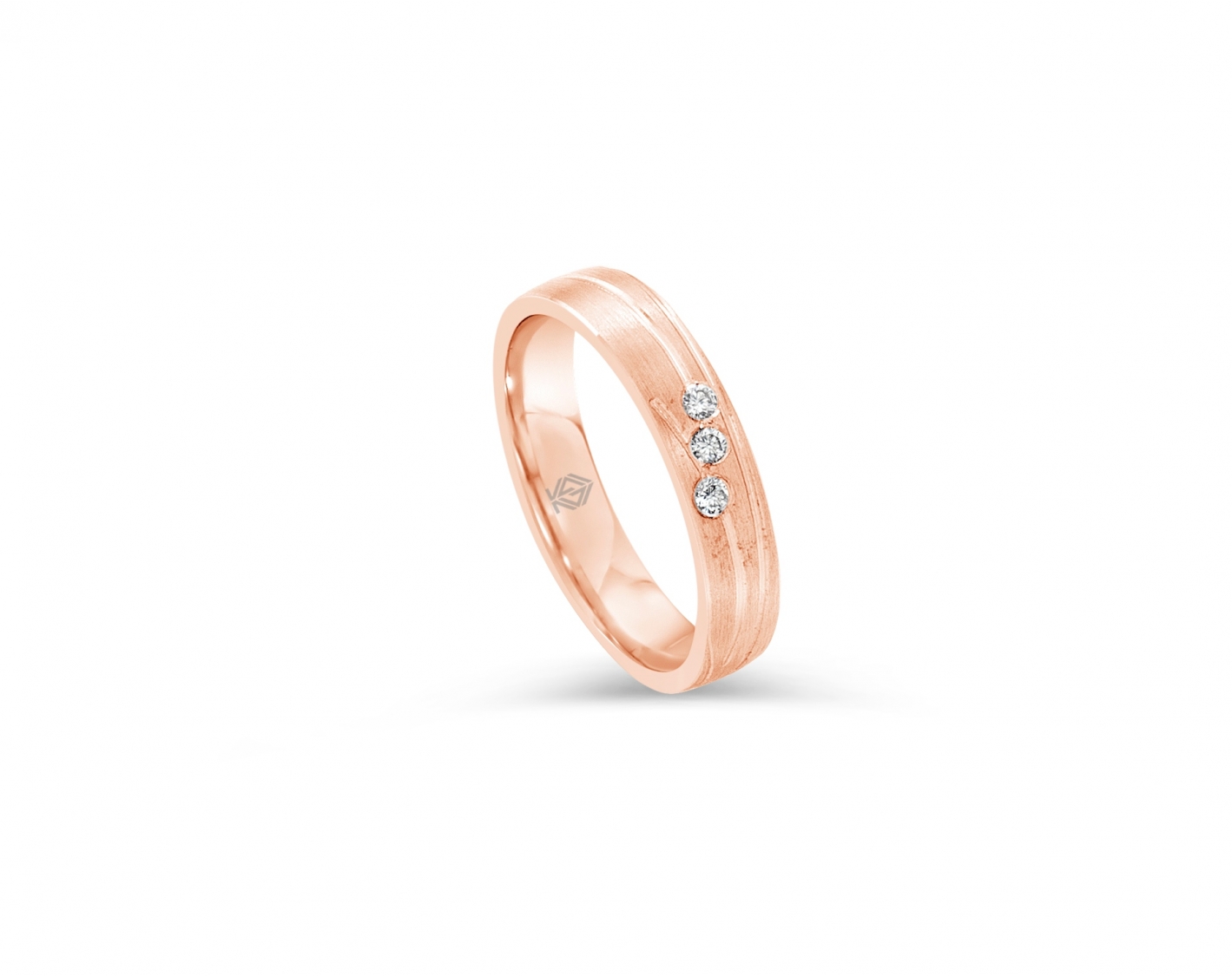 18k rose gold 4mm matte wedding ring set with three round diamonds and non-parallel inlays