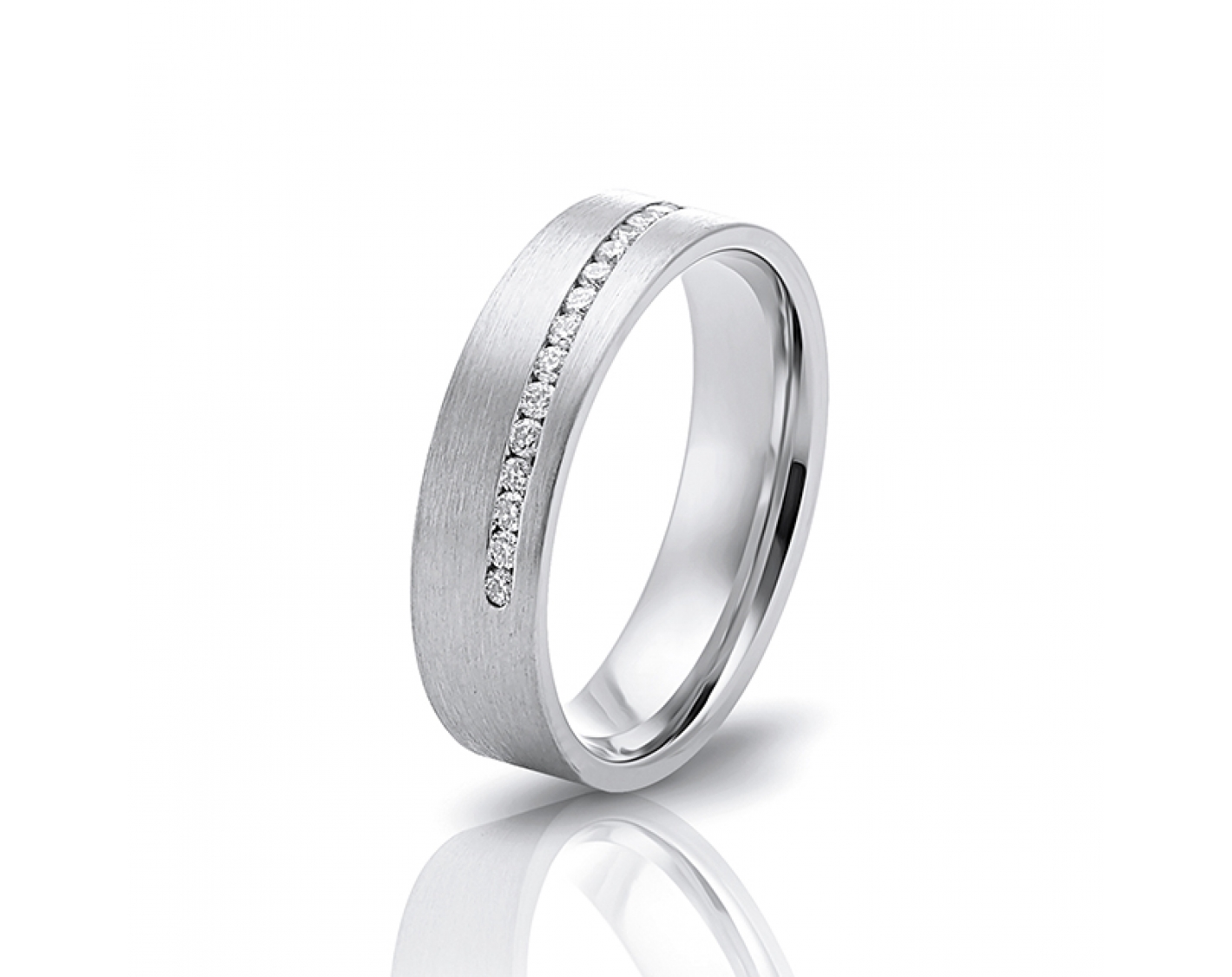 18k white gold 5mm matte wedding band with a diamond line
