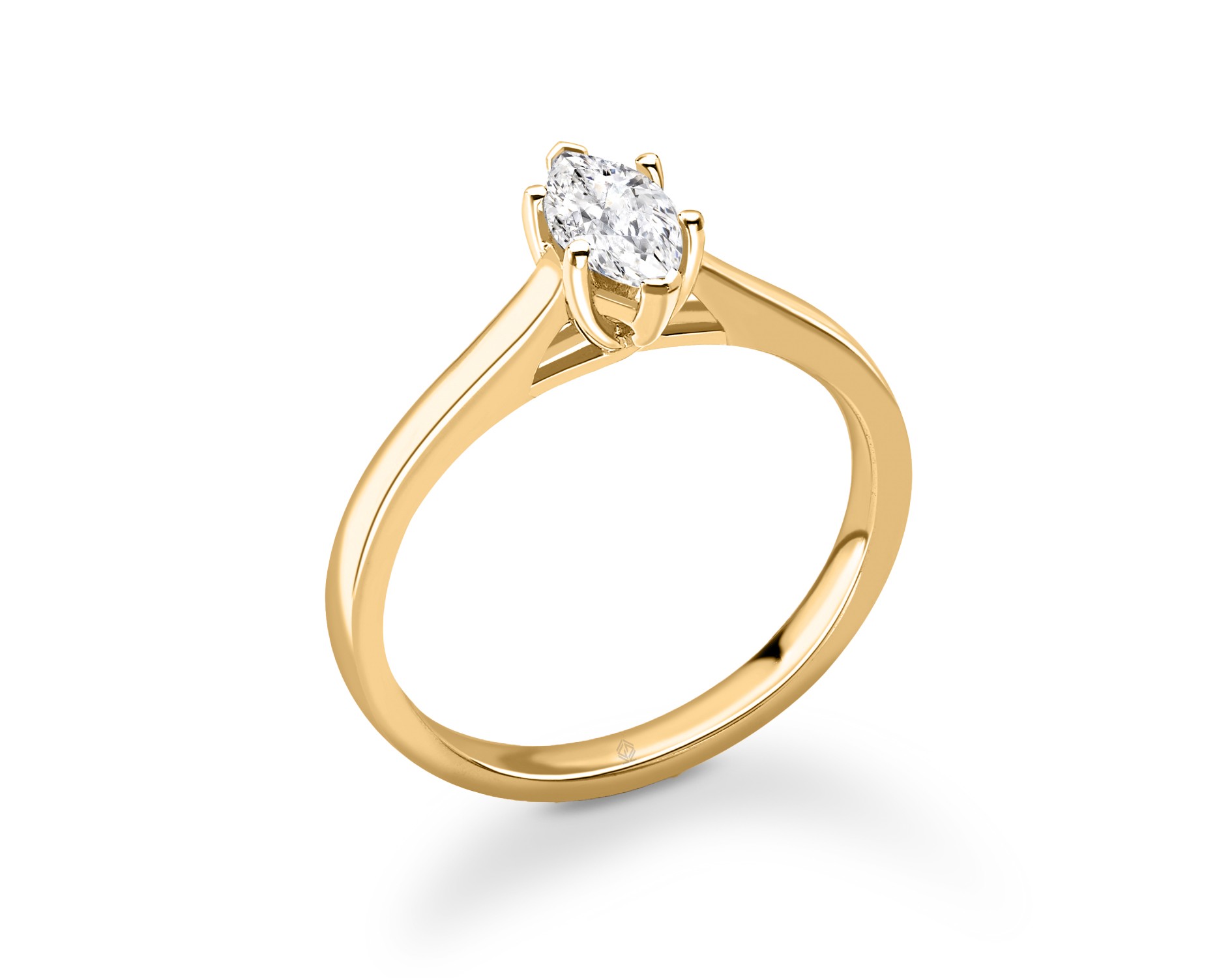18K YELLOW GOLD MARQUISE CUT SOLITAIRE DIAMOND ENGAGEMENT RING