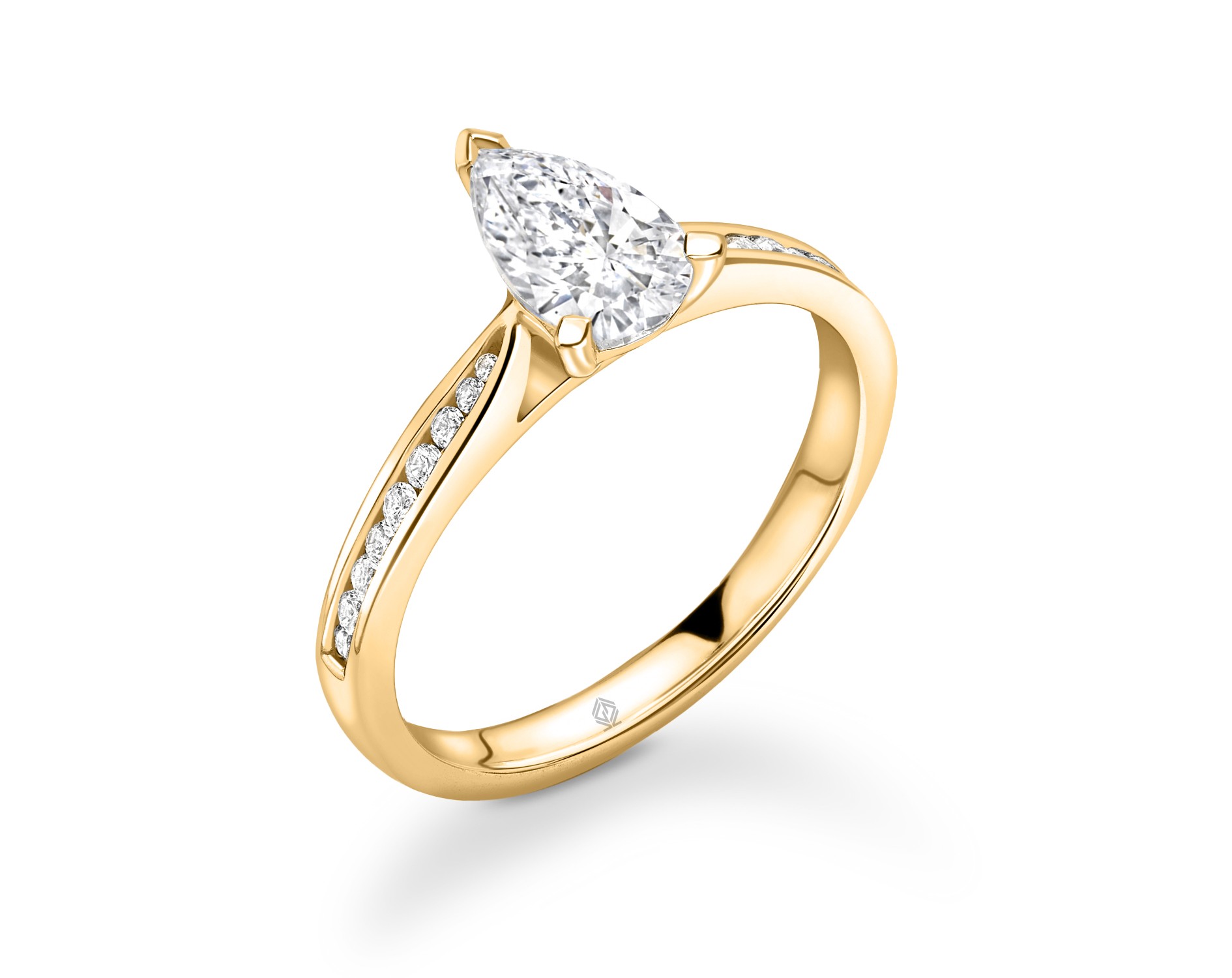 18K YELLOW GOLD PEAR CUT DIAMOND ENGAGEMENT RING WITH SIDE STONES CHANNEL SET