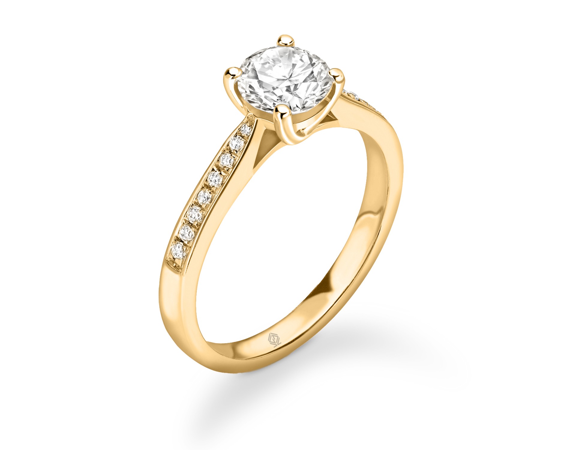18K YELLOW GOLD ROUND CUT DIAMOND RING WITH SIDE STONES CHANNEL SET