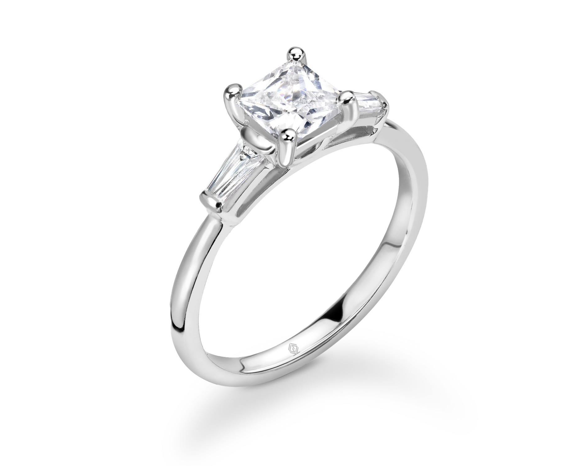 18K WHITE GOLD PRINCESS CUT 4 PRONGS DIAMOND ENGAGEMENT RING WITH BAGUETTES CUT SIDE STONES
